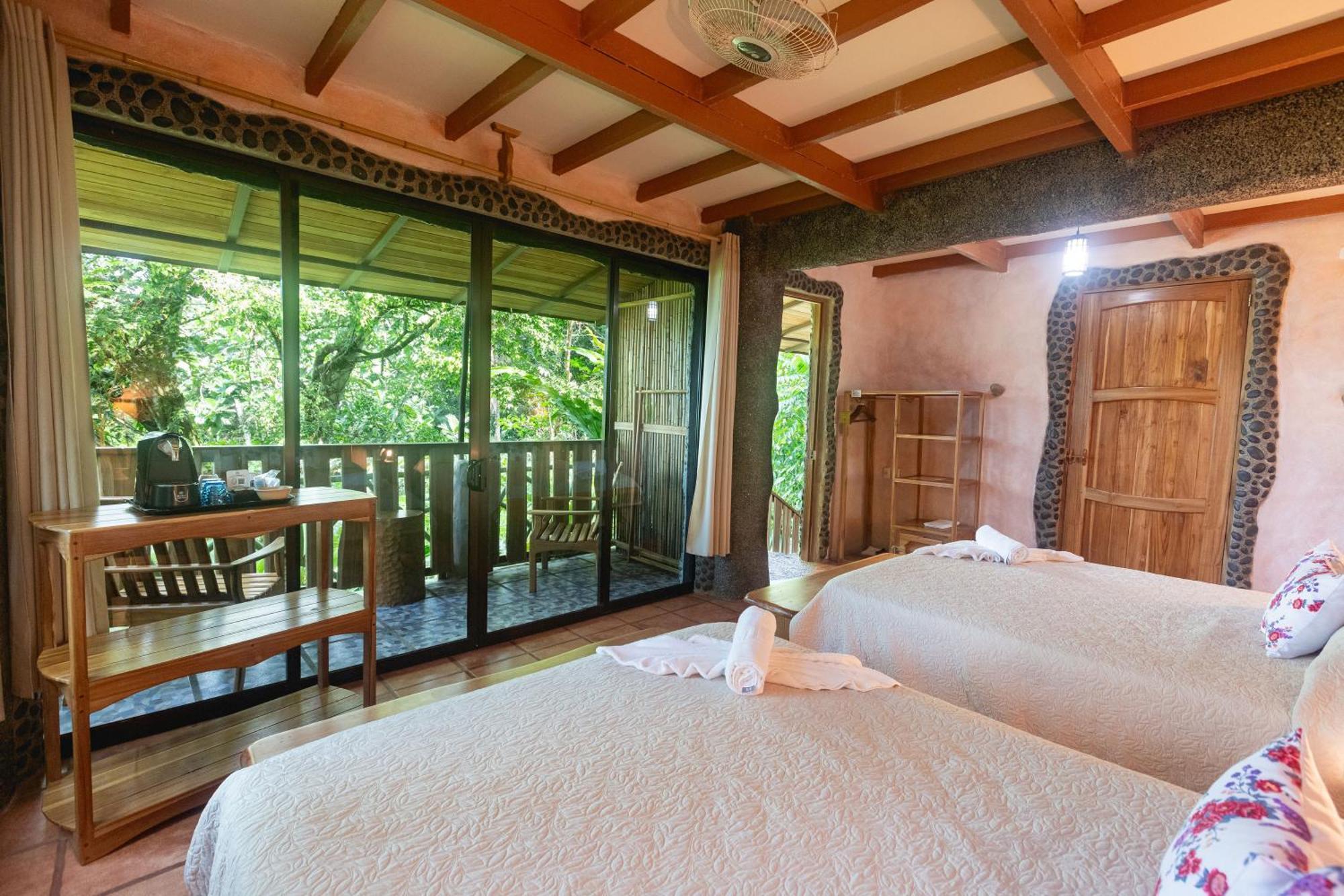 La Cusinga Lodge Uvita Exterior photo