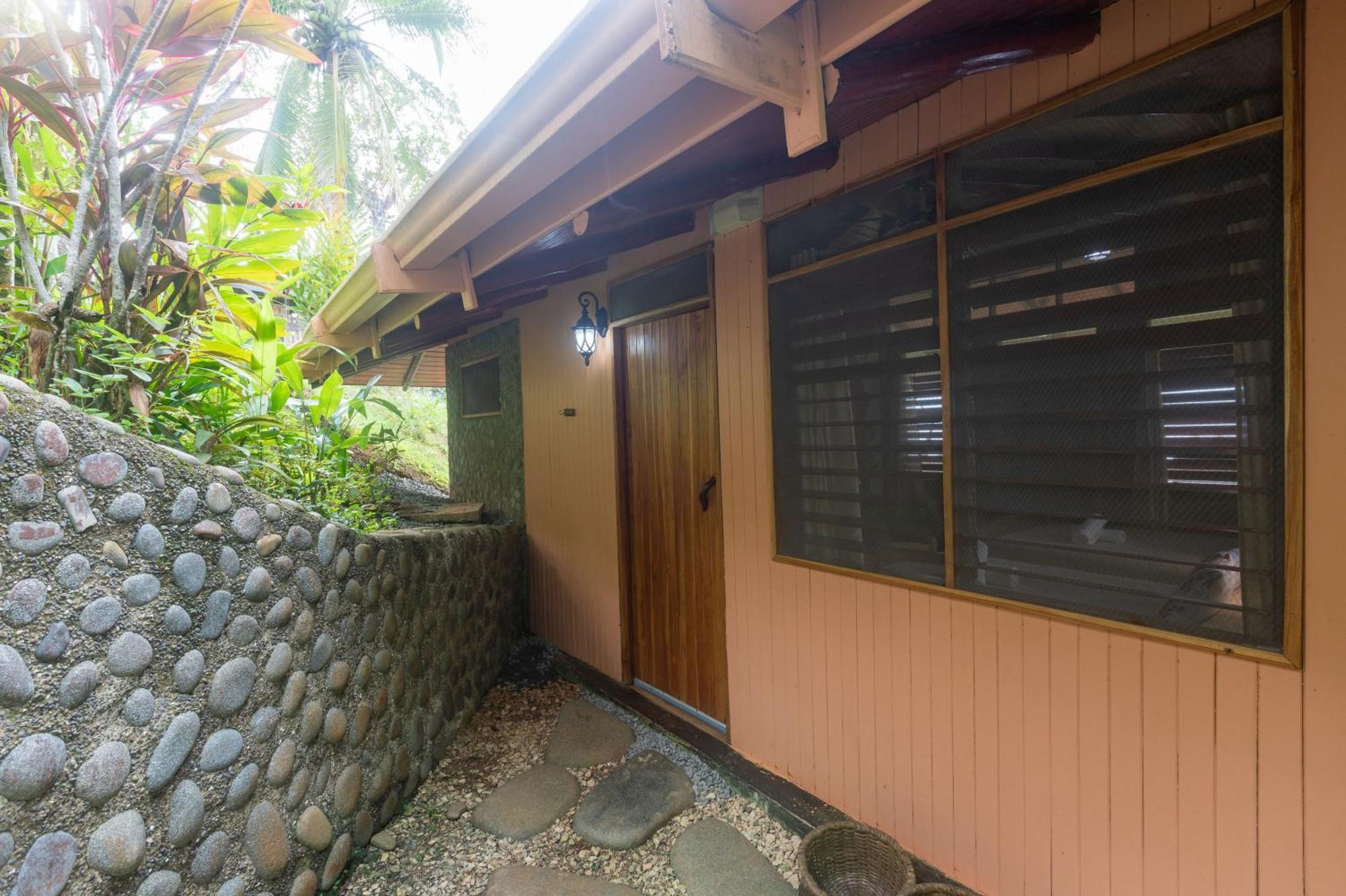 La Cusinga Lodge Uvita Exterior photo