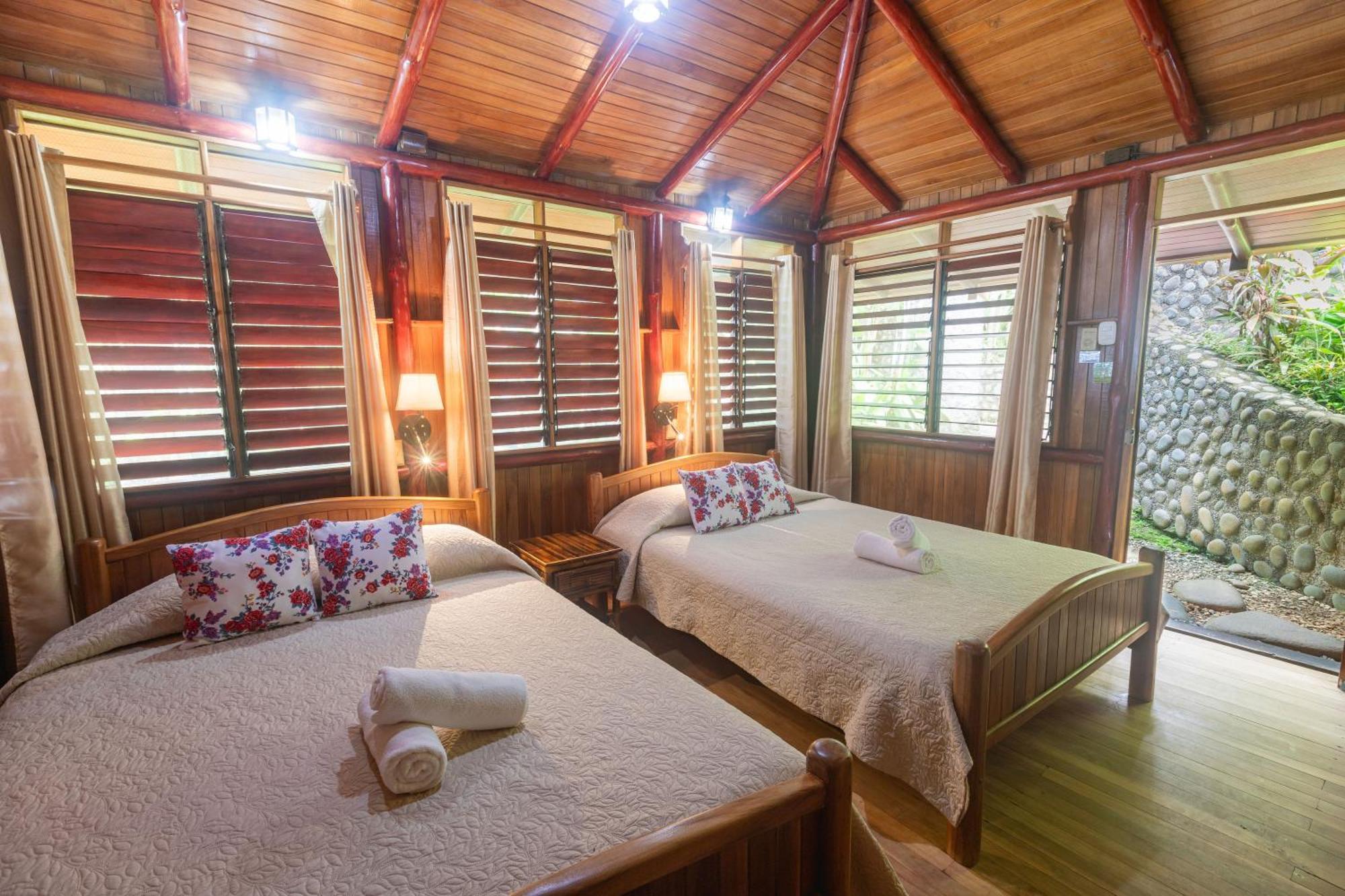 La Cusinga Lodge Uvita Exterior photo